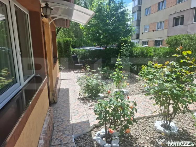 Apartament cu 2 camere semidecomandat în Micro 11