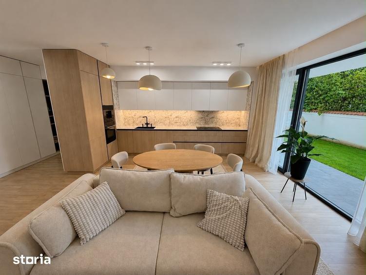 Apartament cu 4 camere în Central