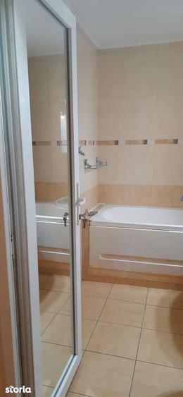 Apartament cu 2 camere în Decebal