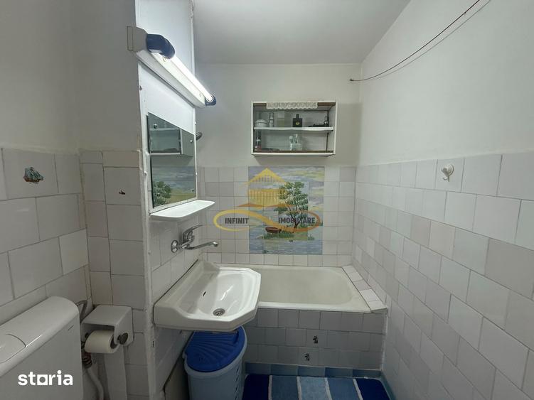 Apartament cu 2 camere semidecomandat în Central — fotografia 1