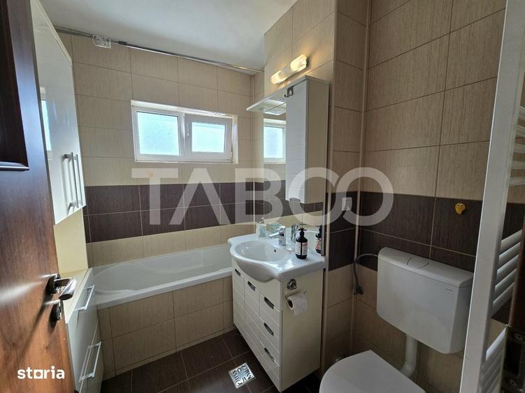 Apartament cu 3 camere decomandat în Șelimbăr — fotografia 2