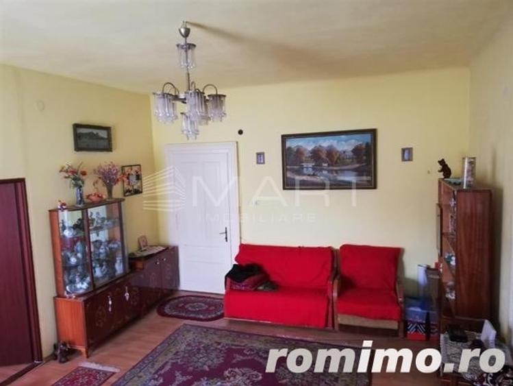 Casă cu 9 camere cu Teren 1545 Mp în Cristian