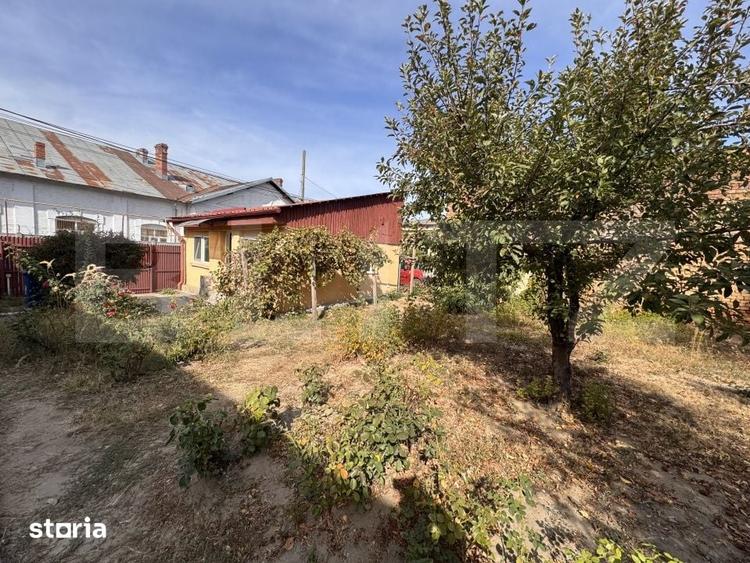 Casă cu 2 camere cu Teren 120 Mp în Rovine