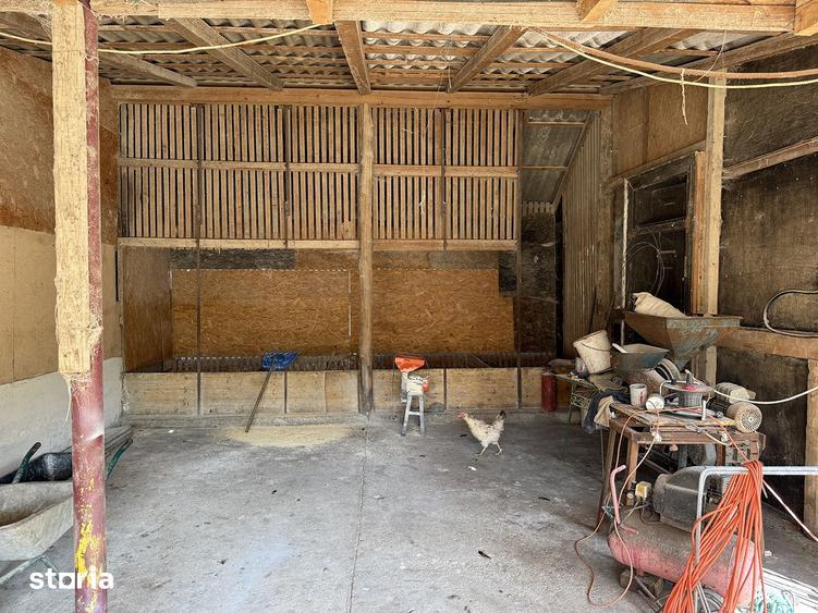 Spațiu comercial, de 8,600 mp, în Șimian