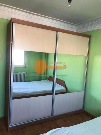 Apartament cu 2 camere semidecomandat în Rahova