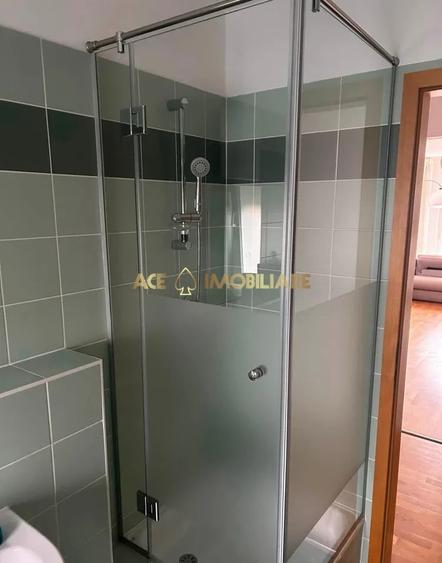 Apartament cu 3 camere semidecomandat, mobilat în Chitila
