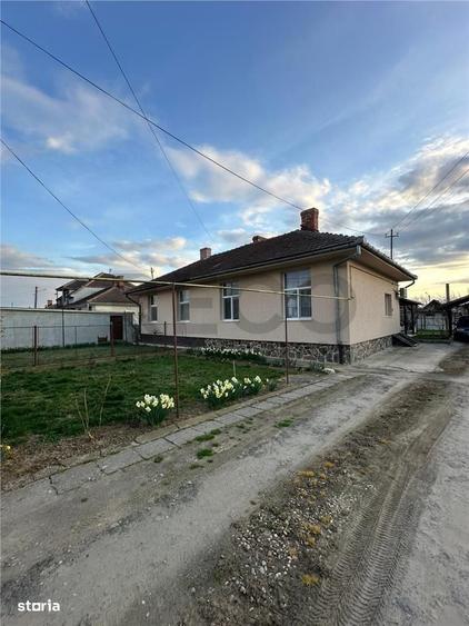 Casă cu 3 camere cu Teren 515 Mp în Central