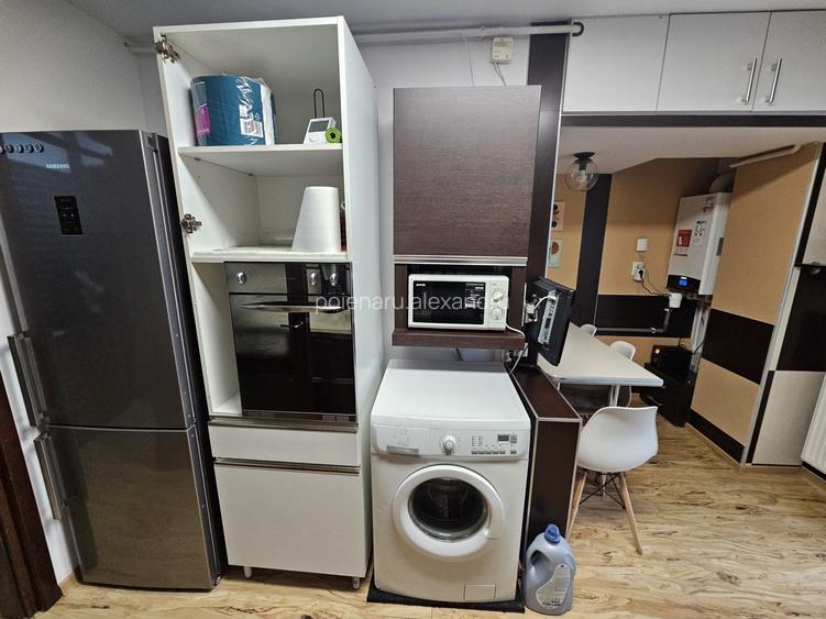 Inchiriez apartament 3 camere Sucesva