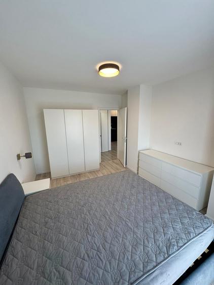 Apartament cu 2 camere decomandat, mobilat în Dâmbovița