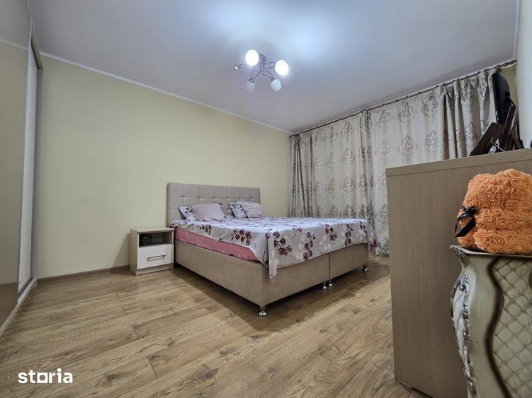 Apartament cu 2 camere decomandat în Școlilor