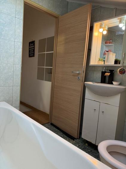 Apartament cu 2 camere semidecomandat în Fizicienilor