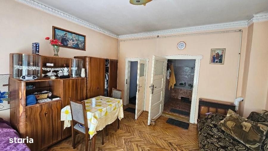Casă cu 4 camere în Aiud