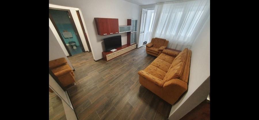 Apartament cu 2 camere semidecomandat în Dristor