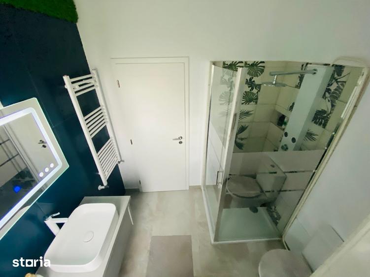 Casă cu 5 camere cu Teren 377 Mp în Rediu