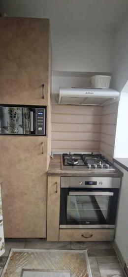 Apartament cu 2 camere decomandat în Galata