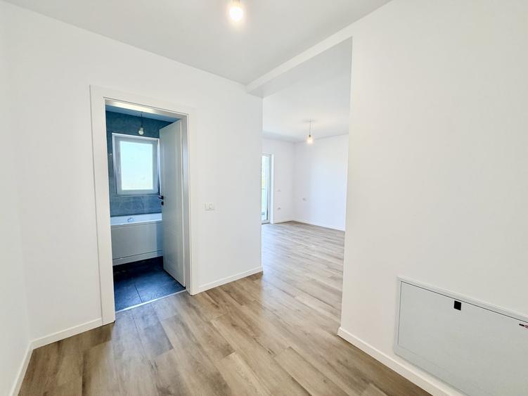 Duplex cu 4 camere cu Canalizare în Moșnița Nouă