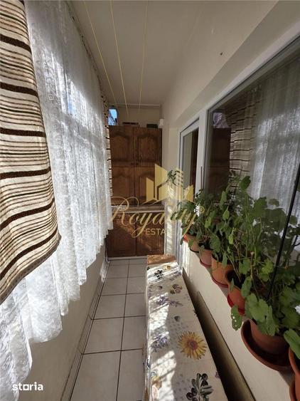 Apartament cu 2 camere, mobilat în Soarelui