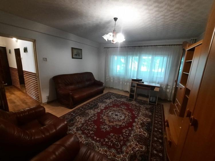 Apartament cu 2 camere decomandat, mobilat în Colentina