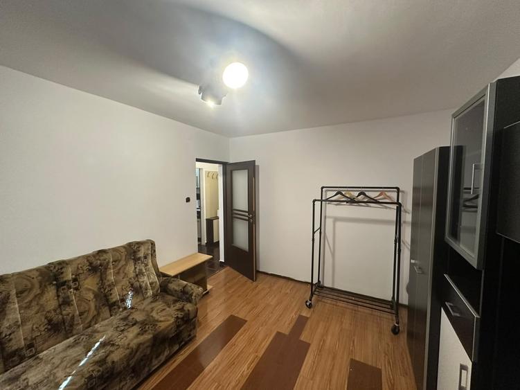 Apartament cu 2 camere decomandat în Ultracentral