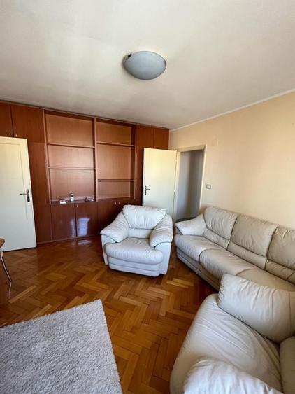 Apartament cu 3 camere în Ultracentral