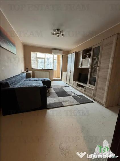 Apartament cu 2 camere decomandat, mobilat în City Park Mall