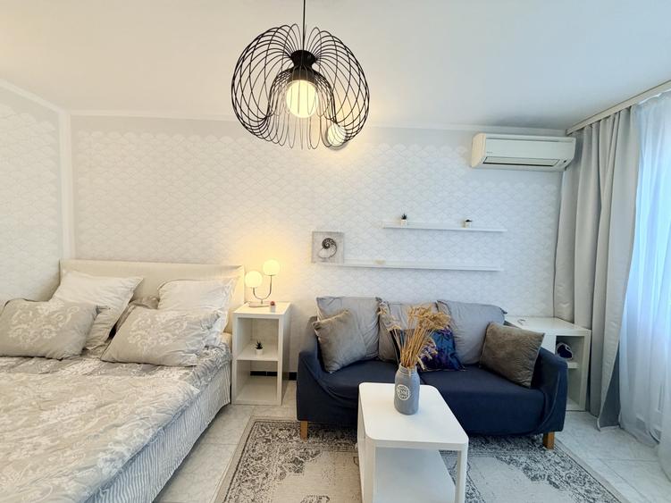 Cozy Studio luminos in Banu Manta - Victoriei cu pat si canapea - 3