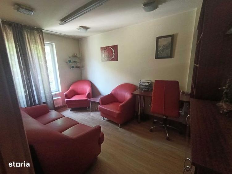 Apartament cu 2 camere semidecomandat, mobilat în Magheru
