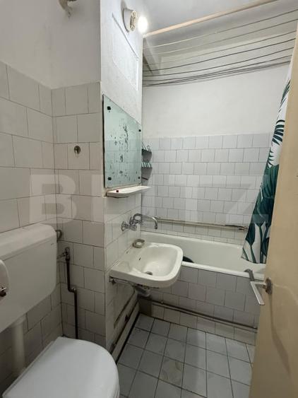 Garsonieră decomandată, mobilată în Noua