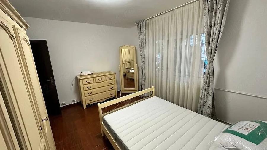 Apartament cu 2 camere decomandat în Olteniței
