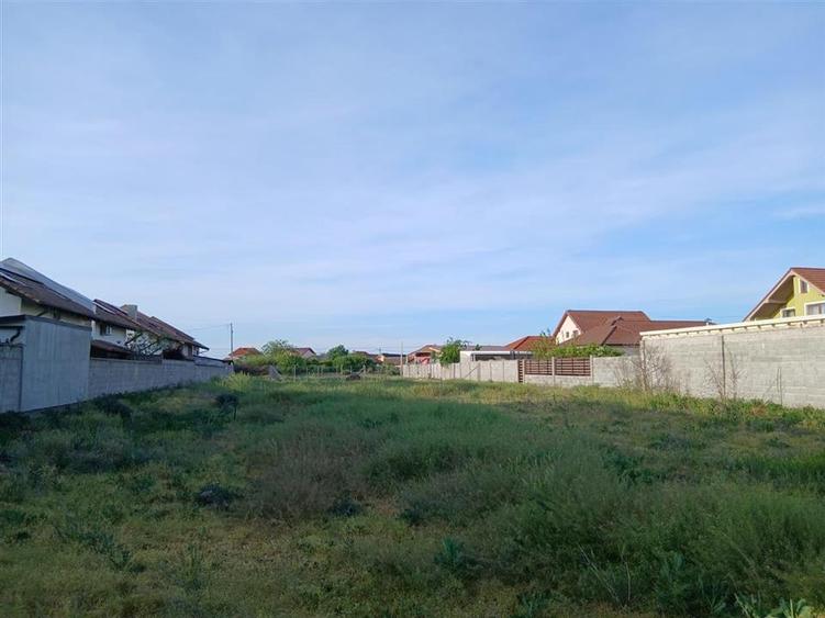 Teren intravilan de 525 mp, în Sântandrei