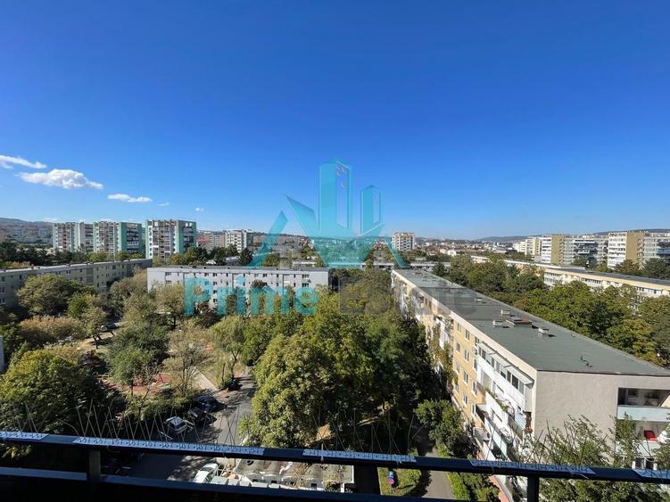 Apartament cu 2 camere semidecomandat, mobilat în Gheorgheni