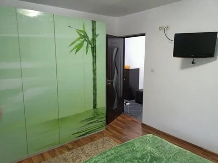 Apartament cu 2 camere semidecomandat, mobilat în Popas Păcurari