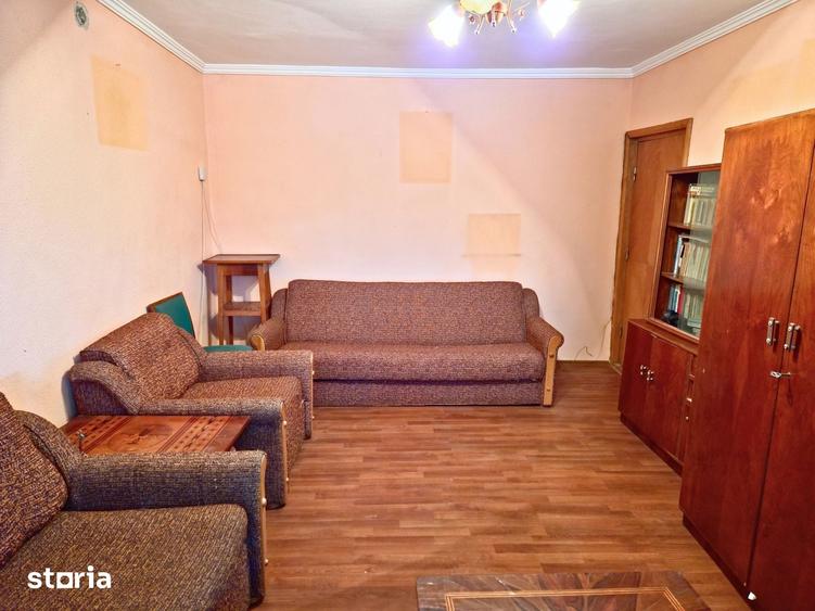 Apartament cu 2 camere decomandat în Traian