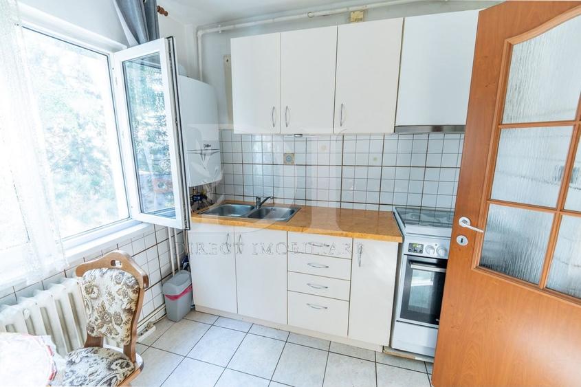 Apartament cu 3 camere semidecomandat, mobilat în Mănăștur