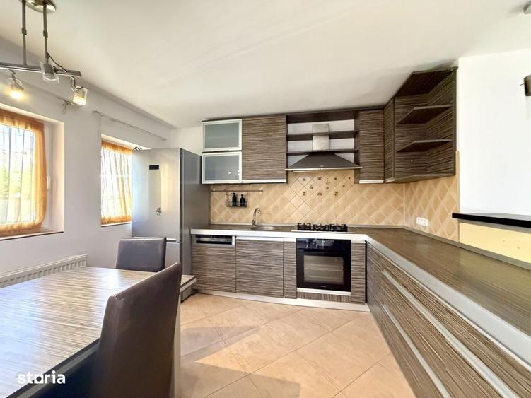 Casă cu 3 camere cu Teren 250 Mp în Dumbrăvița