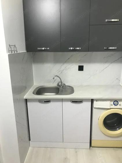 Garsonieră decomandată în Vitan