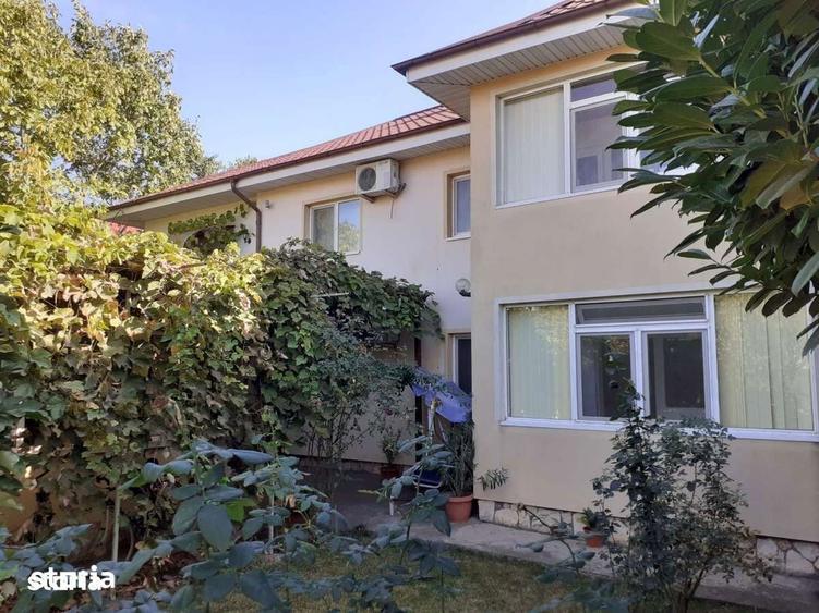 Casa de vanzare 6 camere si anexa 3 camere in Mangalia - 8