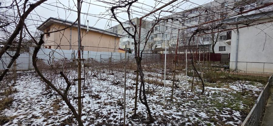 Teren Construcții intravilan de 495 mp, în Narcisa