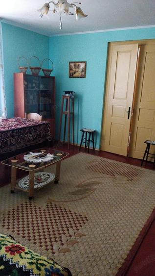 Casă cu 4 camere cu Teren 882 Mp în Cacica
