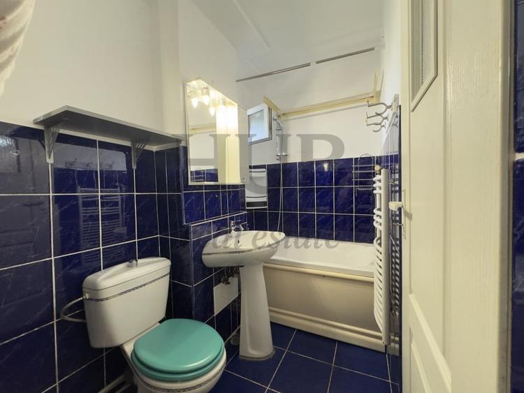 Apartament cu 3 camere decomandat, mobilat în Sud