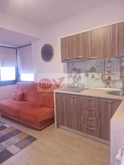 Apartament cu 2 camere semidecomandat, mobilat în Bd. Coșbuc