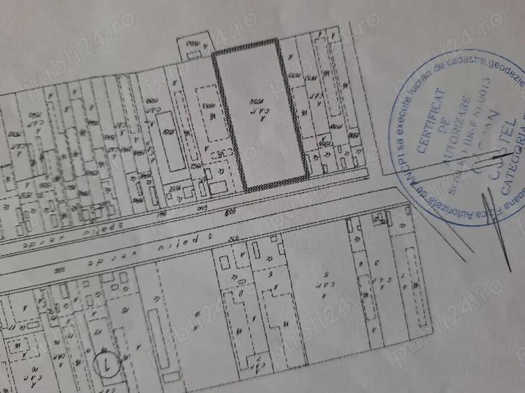 Teren de 10420 mp, în Central