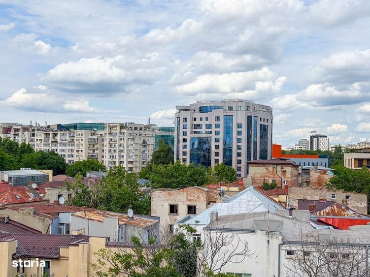 Apartament cu 4 camere în Unirii