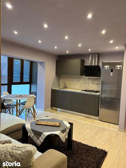 Apartament cu 2 camere decomandat, mobilat în Tipografilor