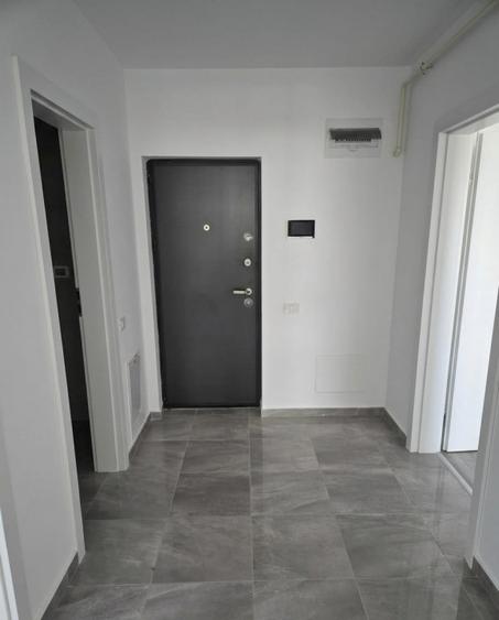 Apartament cu 2 camere decomandat în Tomis Plus