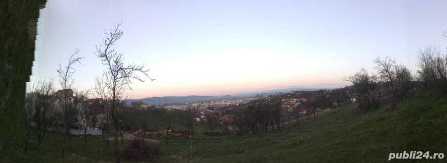 Teren de 2700 mp, în Central