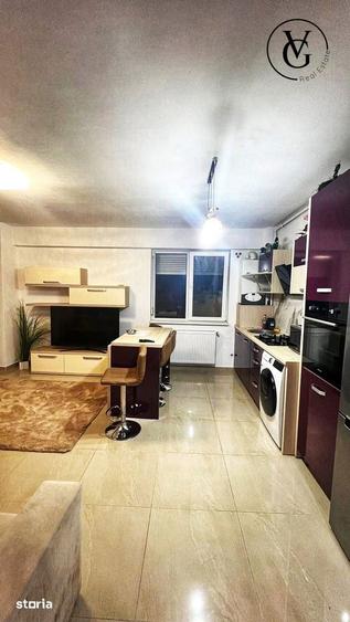 Apartament cu 2 camere semidecomandat, mobilat în Central