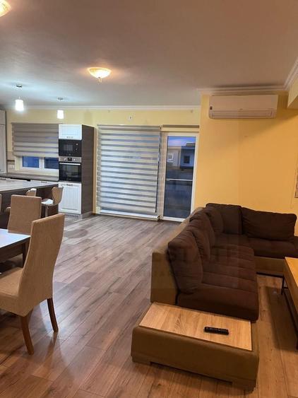 Apartament cu 3 camere semidecomandat, mobilat în Terezian