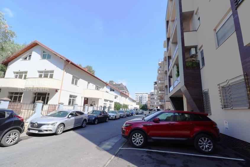Apartament cu 3 camere semidecomandat, mobilat în Herăstrău