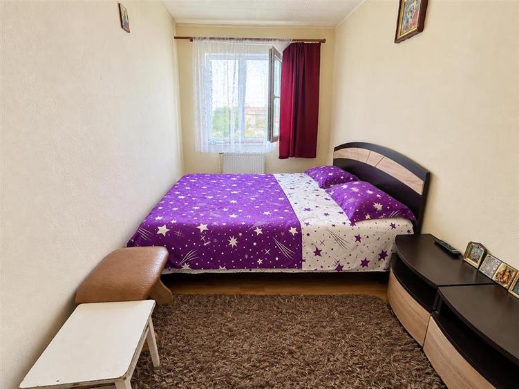 Garsonieră decomandată, mobilată în Vasile Aaron
